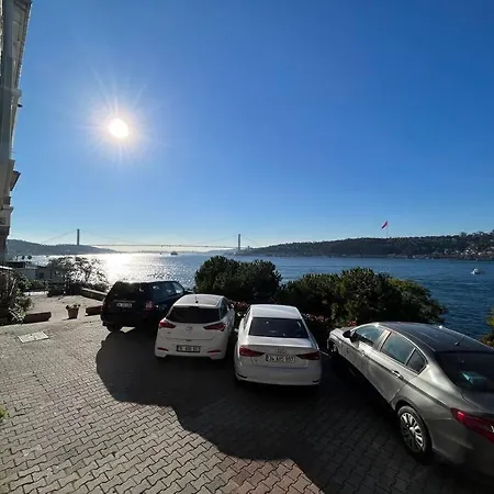 Apartment Bosphorus Waterfront Flat, Cengelkoey Istanbul